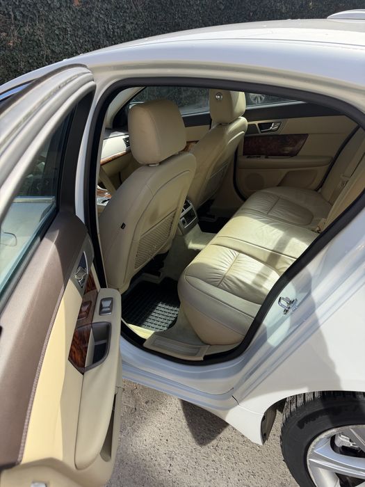 Jaguar Xf 3.0 diesel full