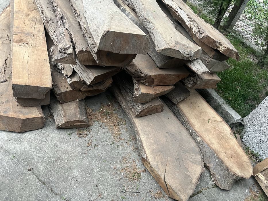 Продавам сух материал от орех