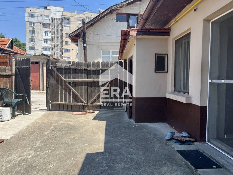 ЕКСКЛУЗИВНО! ЕРА Дръстър предлага за продажба къща срещу ''ДОМ НА УЧИТ