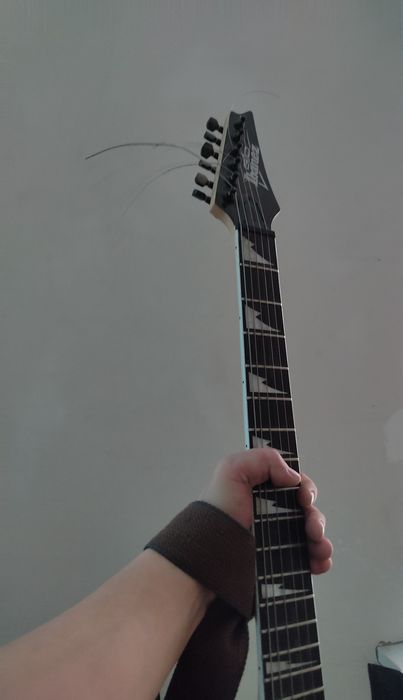 Всем желающим  Продаю Ibanez Gio