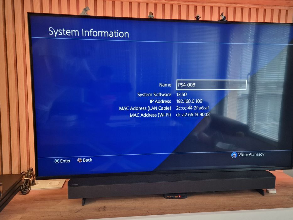 Playstation 4 PRO 1 ТB с гаранция.