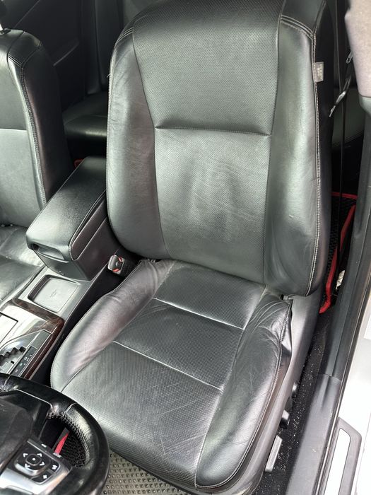 Комплект кожаных сидений камри -55-50