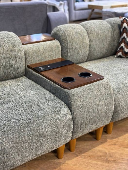 Модульный углавой диван