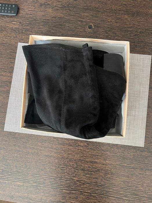 Дамски боти до коляно