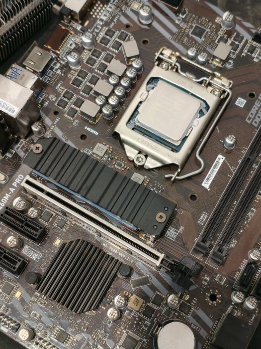 10700F/B460A Pro +coller