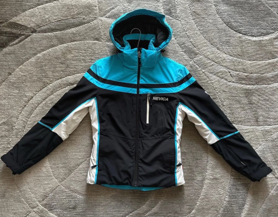Geaca si pantaloni ski Nevica