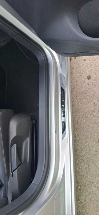Vand Golf 5 1,6 tdi Style Edition