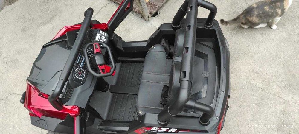 Продам детский электромобиль!