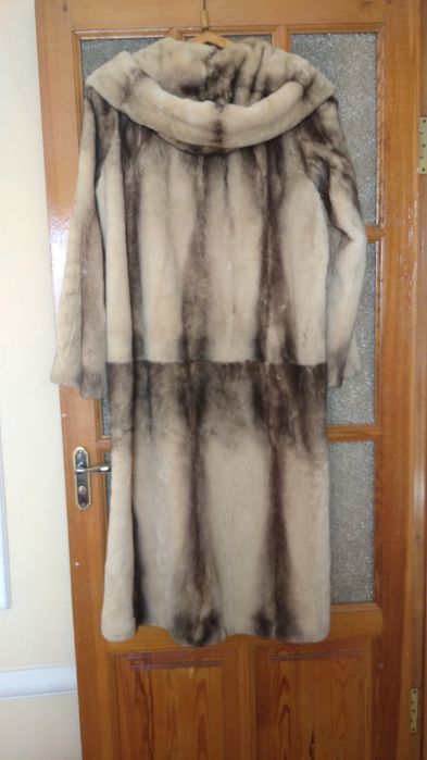 Норковая шуба. Размер 48-54