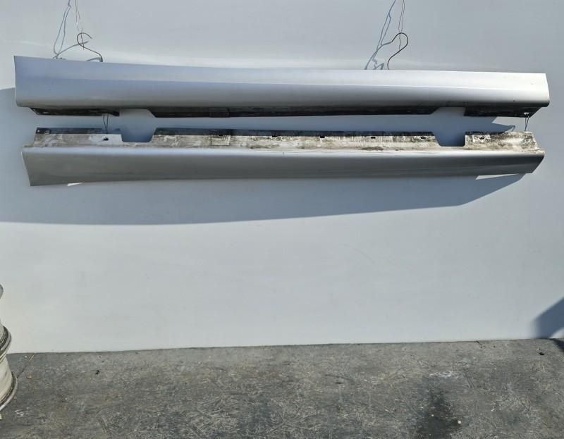 Set praguri plastic OEM BMW Seria 3 E90