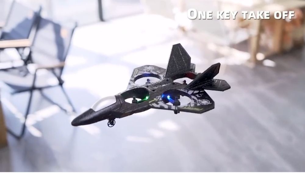 Дрон самолёт истребитель (Дубай)