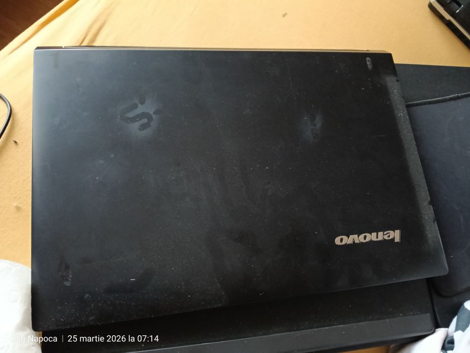 Laptop lenovo b50