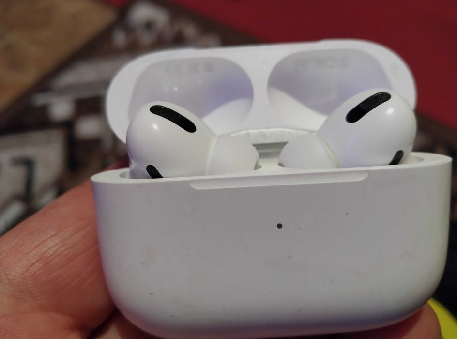 Блу туут слушалки епъл