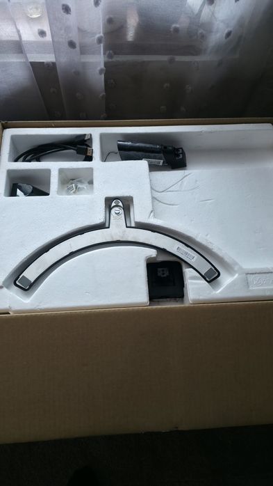 Monitor LED IPS LG 4K