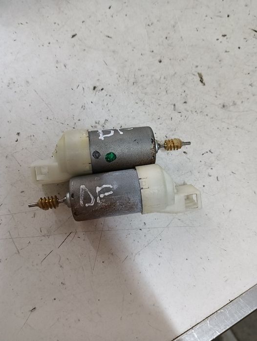 Set Motoras Scaun Dreapta Fata Audi A8 Iii (4H2, 4H8, 4Hc, 4Hl) [ 2009