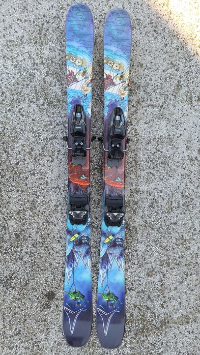 Atomic Bent Chetler 133см детски ски