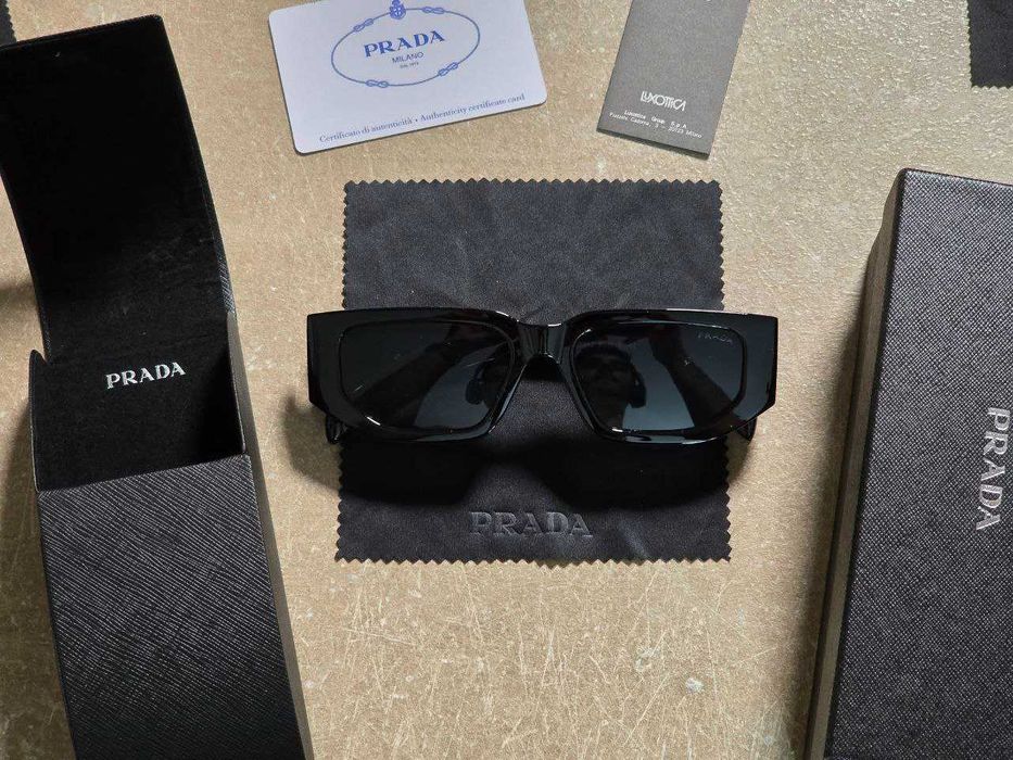 Prada Слънчеви Очила