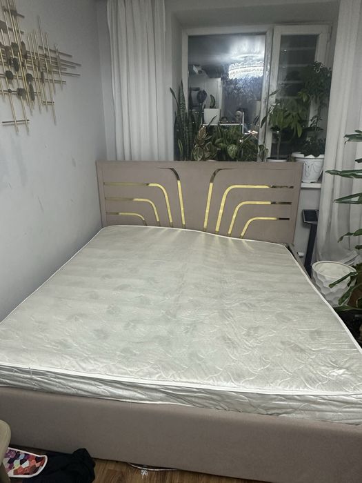 Спальный диван срочно