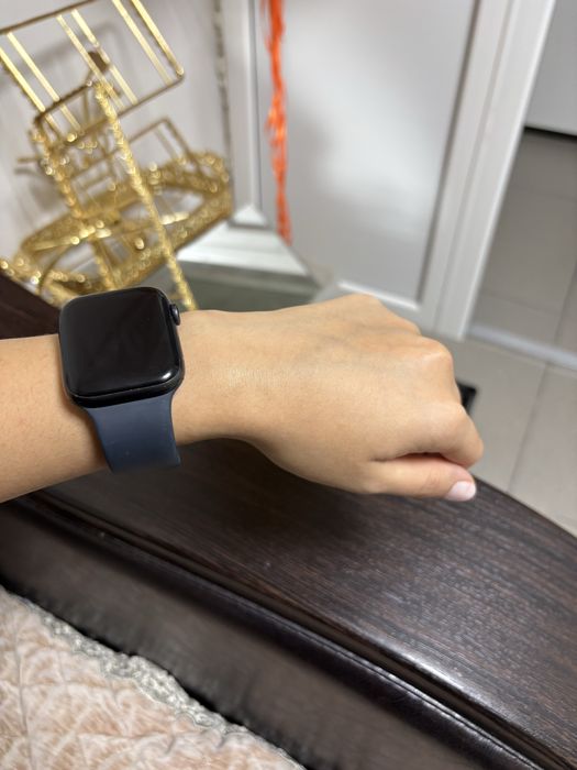 Apple watch.