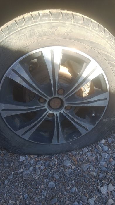 Диски и покрышки комплект