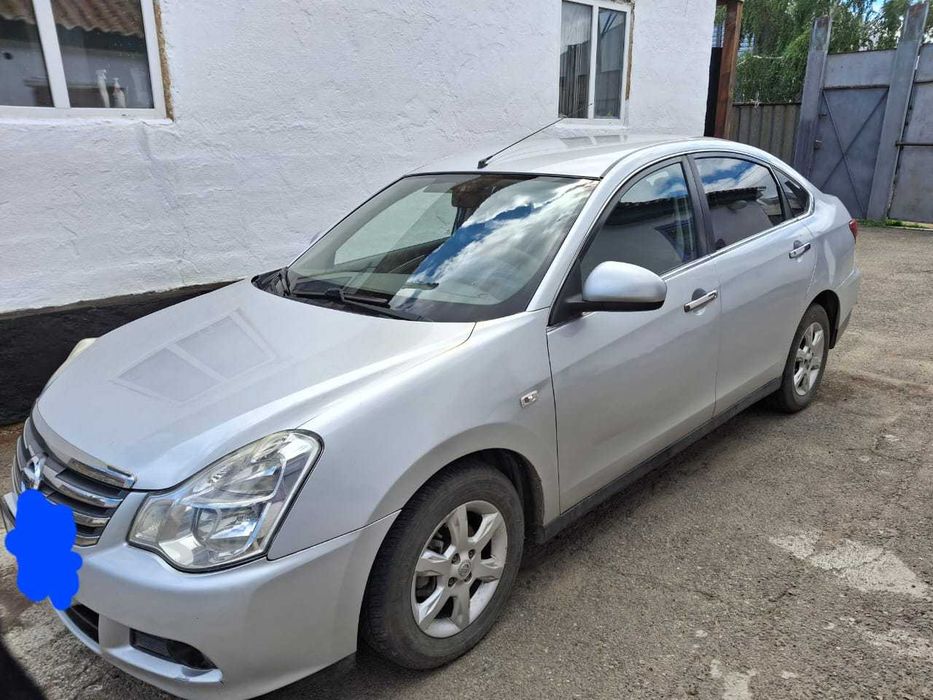 продам машину Ниссан Альмера