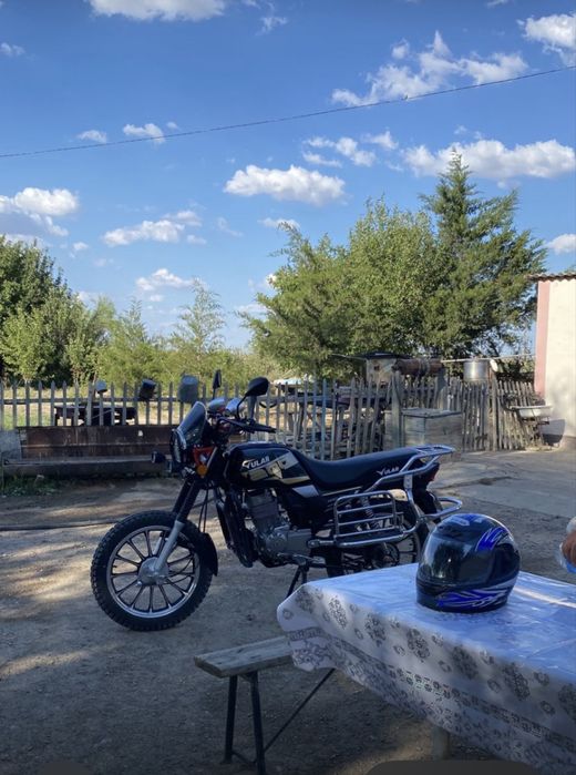 Срочно продается ухоженная мотоцикл