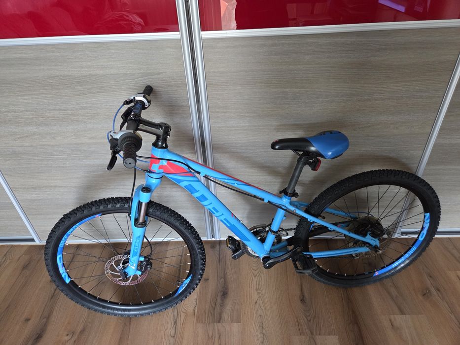 Bicicleta copii 24 Cube Frână disc hidraulice  7-10 ani