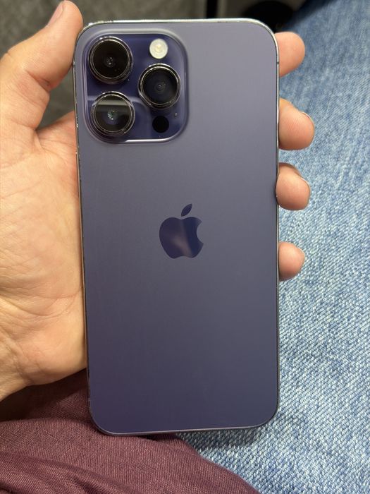 Iphone 14 pro max holati zur aybi yoq hama joyi ishlaydi