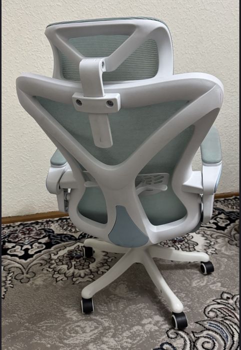 Кресло стул офисный