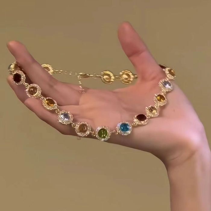 Продам бижутерное колье