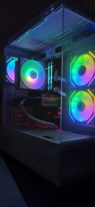 Servicii calculatoare