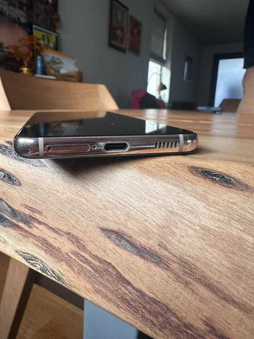 Samsung Galaxy S21 5G-8GB RAM/256GB Rom