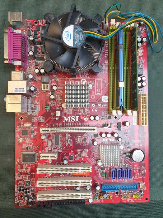 Placa De Baza MSI N-1996 Procesor Intel Celeron 430 (1,8 Ghz)+4 G rami
