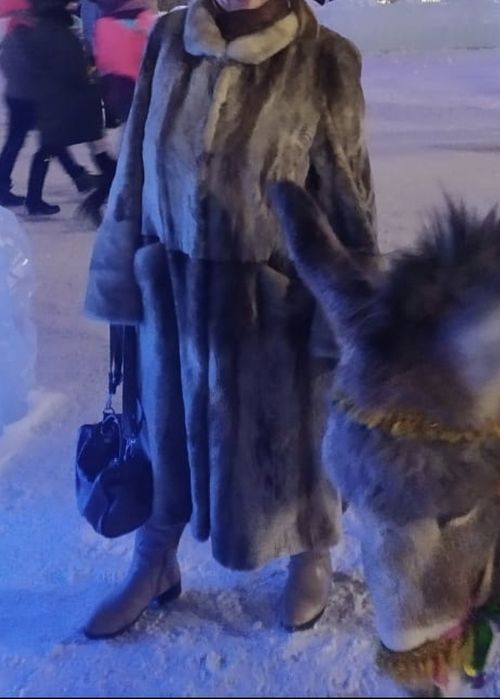 Продам норковую шубу!