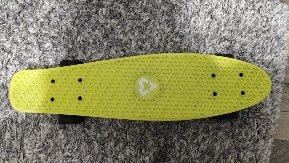 Penny Board 7-Brand Black Lemon