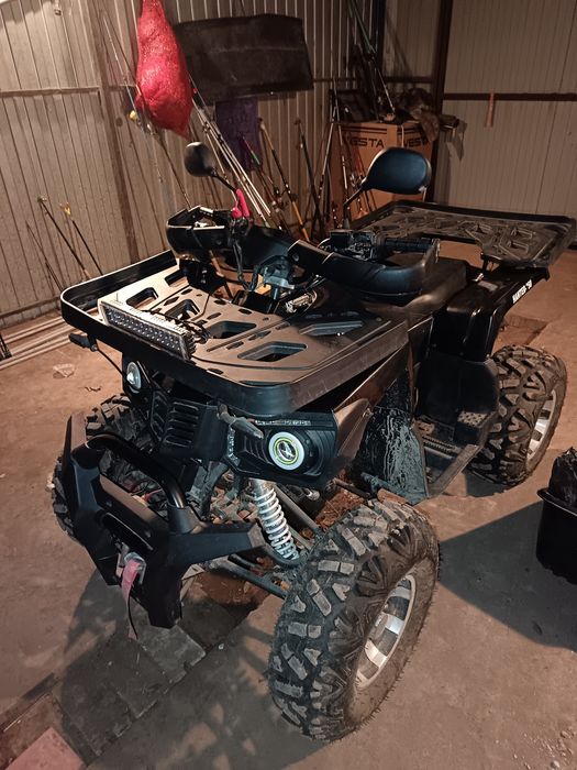 Квадроцикл продам