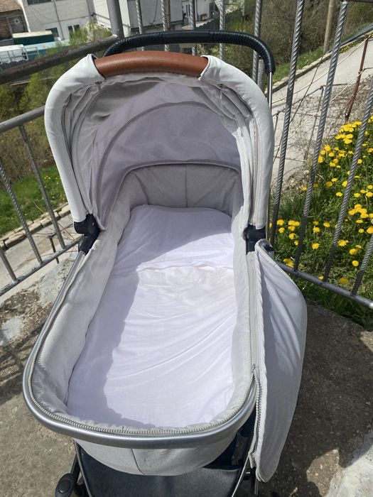 Бебешка количка с два коша