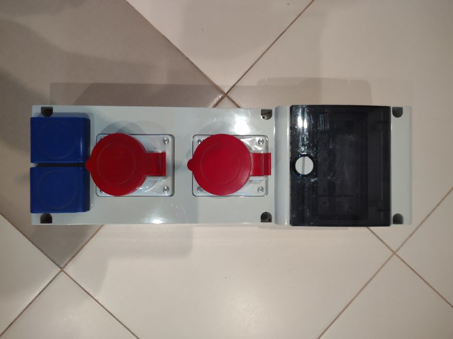 Tablou organizare santier/tablou electric/ trifazic/220-380/echipat