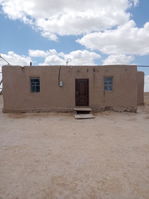 Jay  7 bo’lmeli jay satiladi