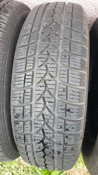 Se Vinde Set 4 Anvelope Iarnă 185/70R14 M+S WINTER TAURUS 601