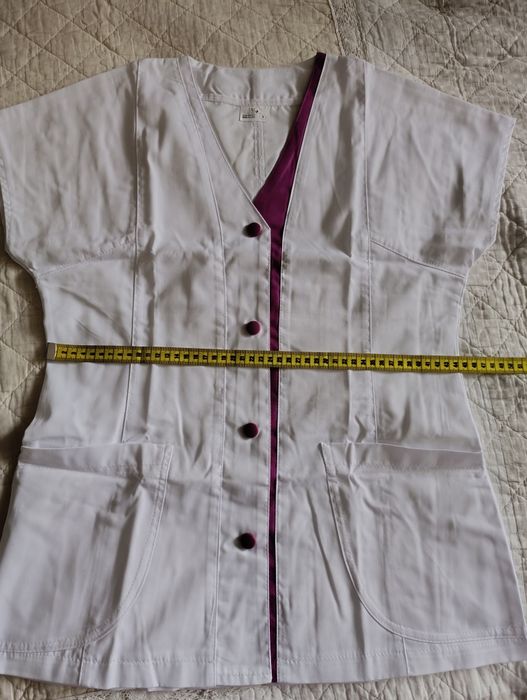 Bluza medicală, mărimea S, noi