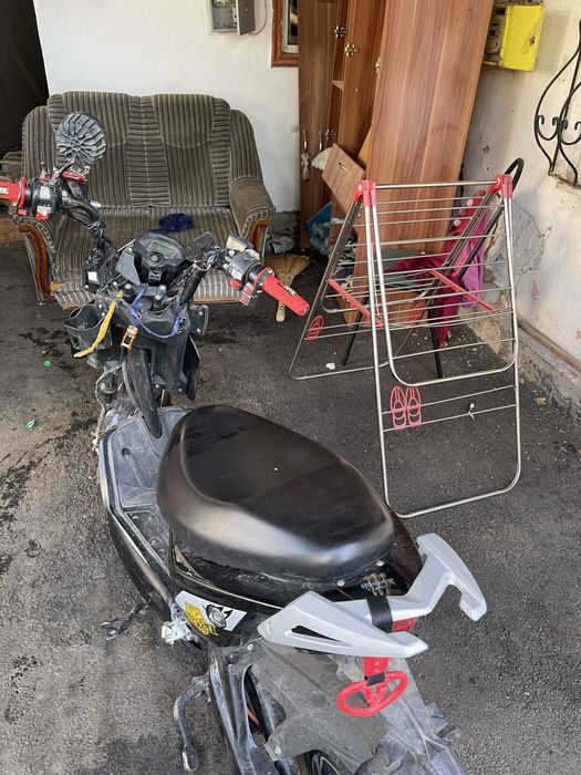 Мопед электронный