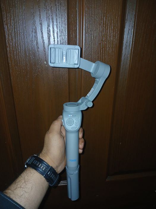 M01 TOKQI Монопод превратит ваш девайс в настоящую кинокамеру, обеспеч