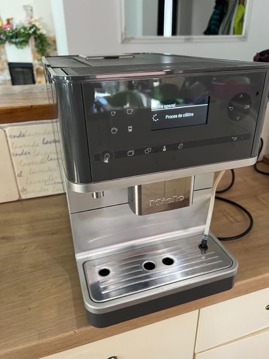 Espressor Miele aparat cafea