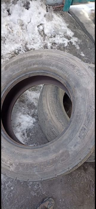 Продам резину.. .