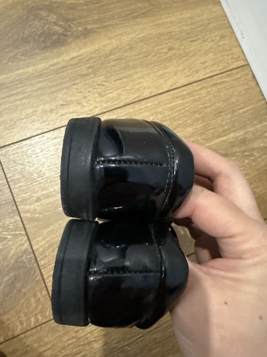 Туфли черные лакированные