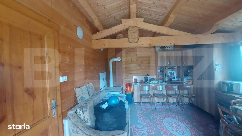 Cabana cu teren de 18 ari, zona Viile Satu Mare
