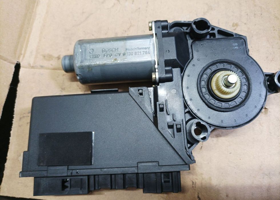 Motoraș pentru macara Audi Seat SKODA Volkswagen,Bluza top jucări top