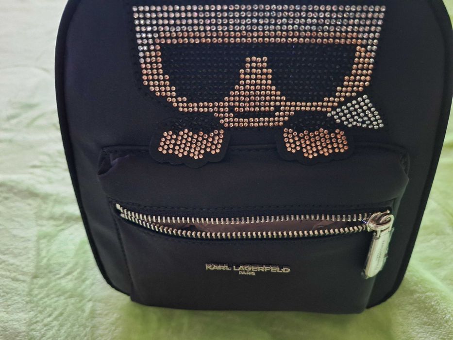 Дамска раница Karl  Lagerfeld,,чисто нова