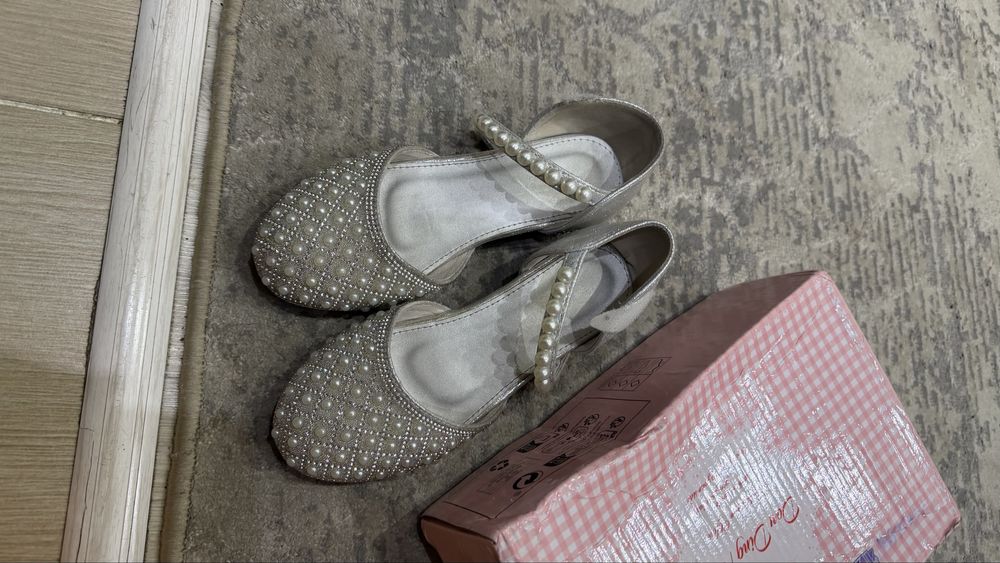 Туфелька, туфли со стразами